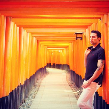 Another photo shoot in Fushimi Inari shrine in Kyoto.
